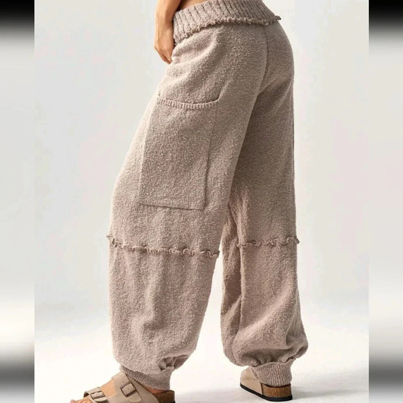 Loose Baggy Sweater Pants With Cinched Ankles For Women - Picture 2 of 6